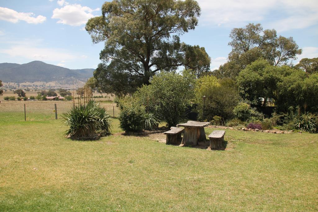 Mountain View Motel Corryong Exterior photo